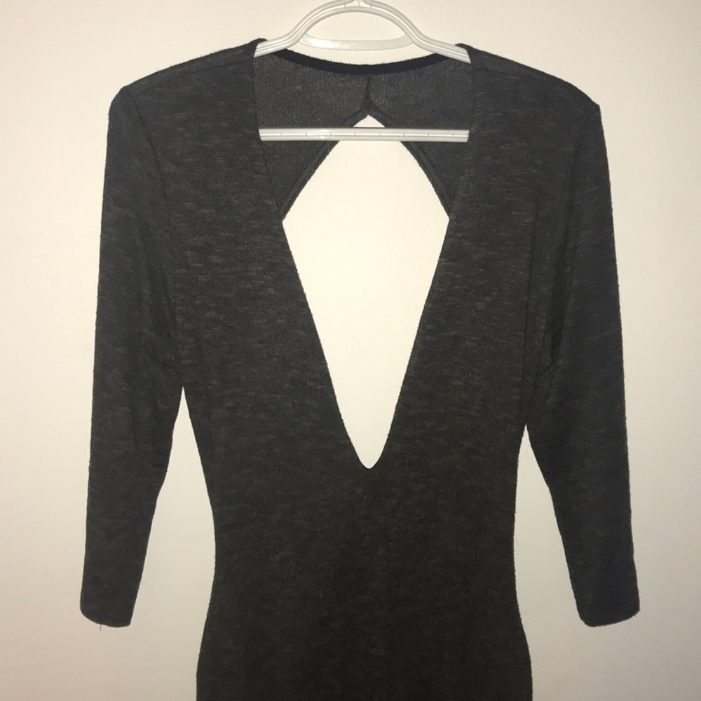 Soft deep V opened back dress